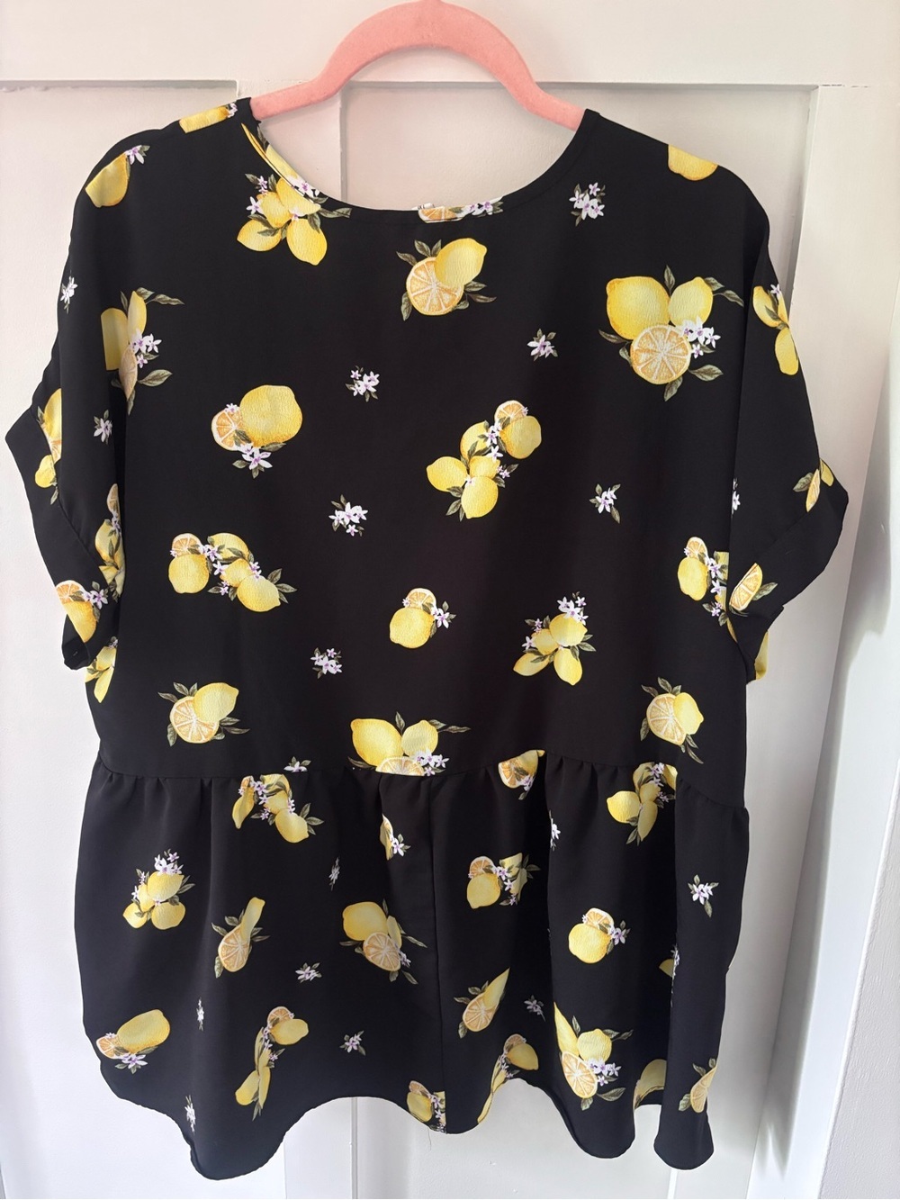 ChicSoul Lemon Print Babydoll Top 1XL NWOT Flowy V-Neck Summer Blouse - Picture 4 of 4